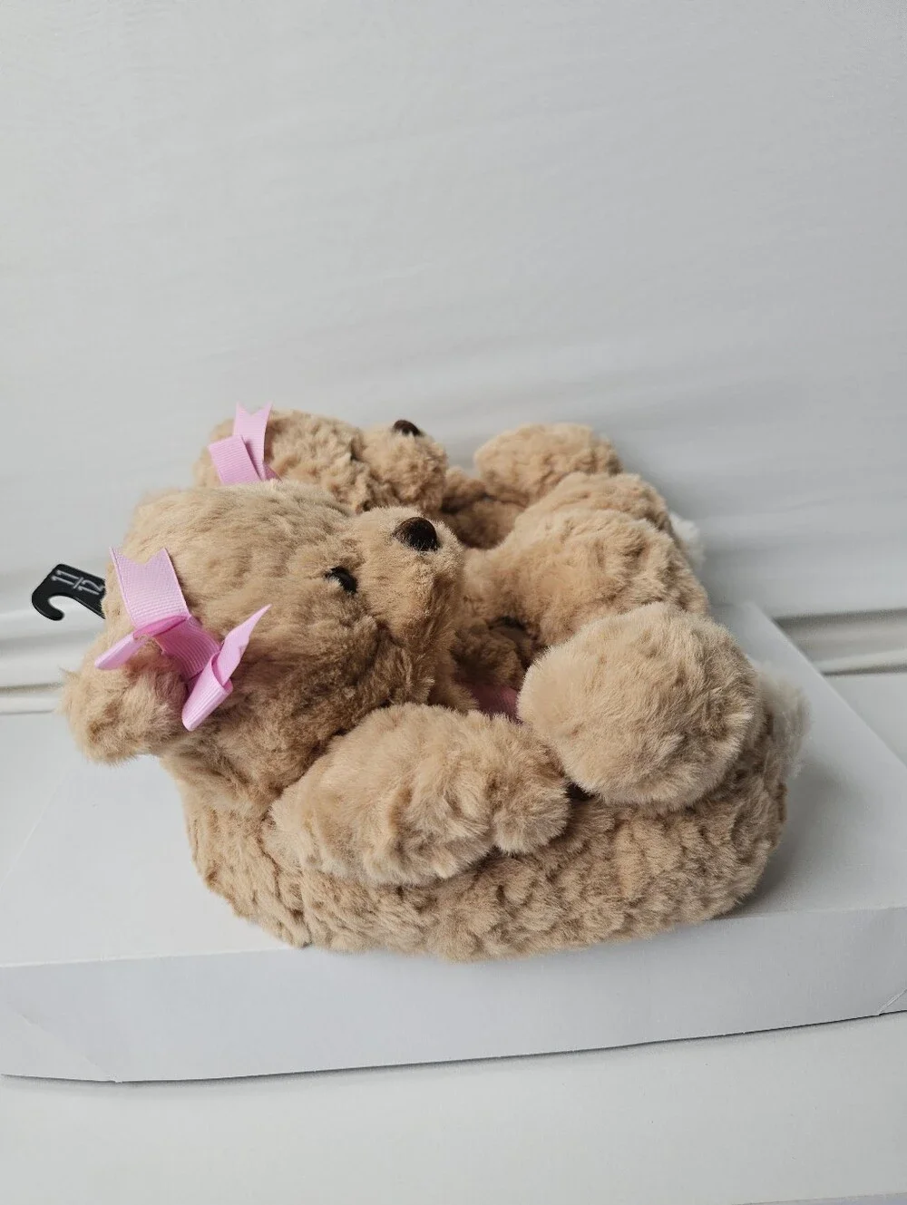 Girls' Teddy Bear Slippers with Pink Bow – New with Tags (NWT)
